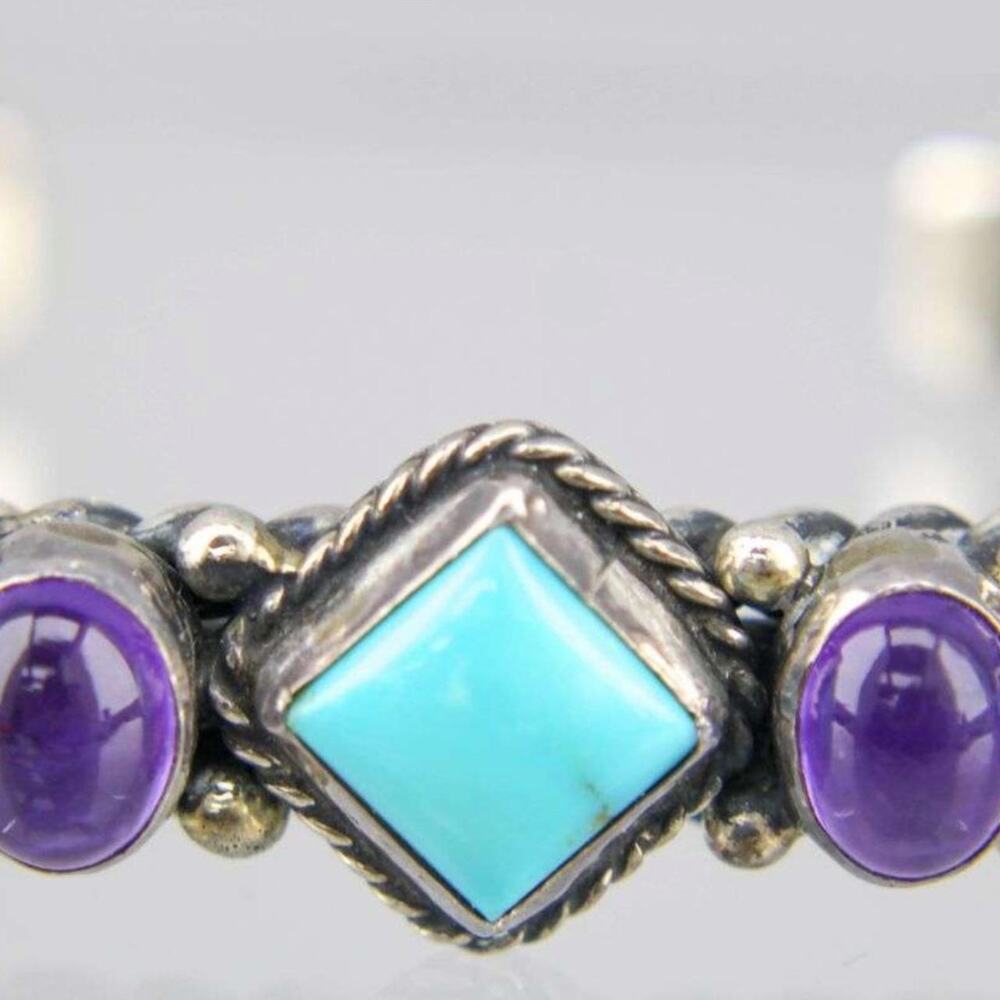 Vtg southwestern multi stone cable cuff